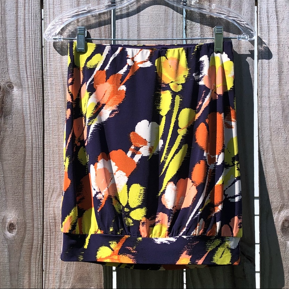 Vintage Outback Red floral tube top - Picture 2 of 6